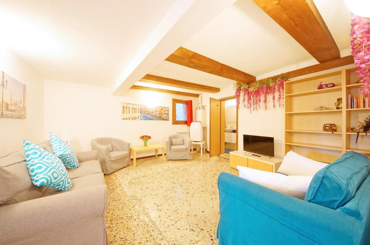 Campo San Polo Apartment Rialto Veneza Exterior foto